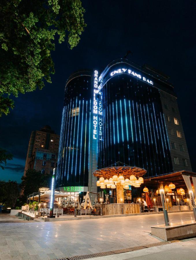 Grand Mildom Hotel Almaty Exterior foto